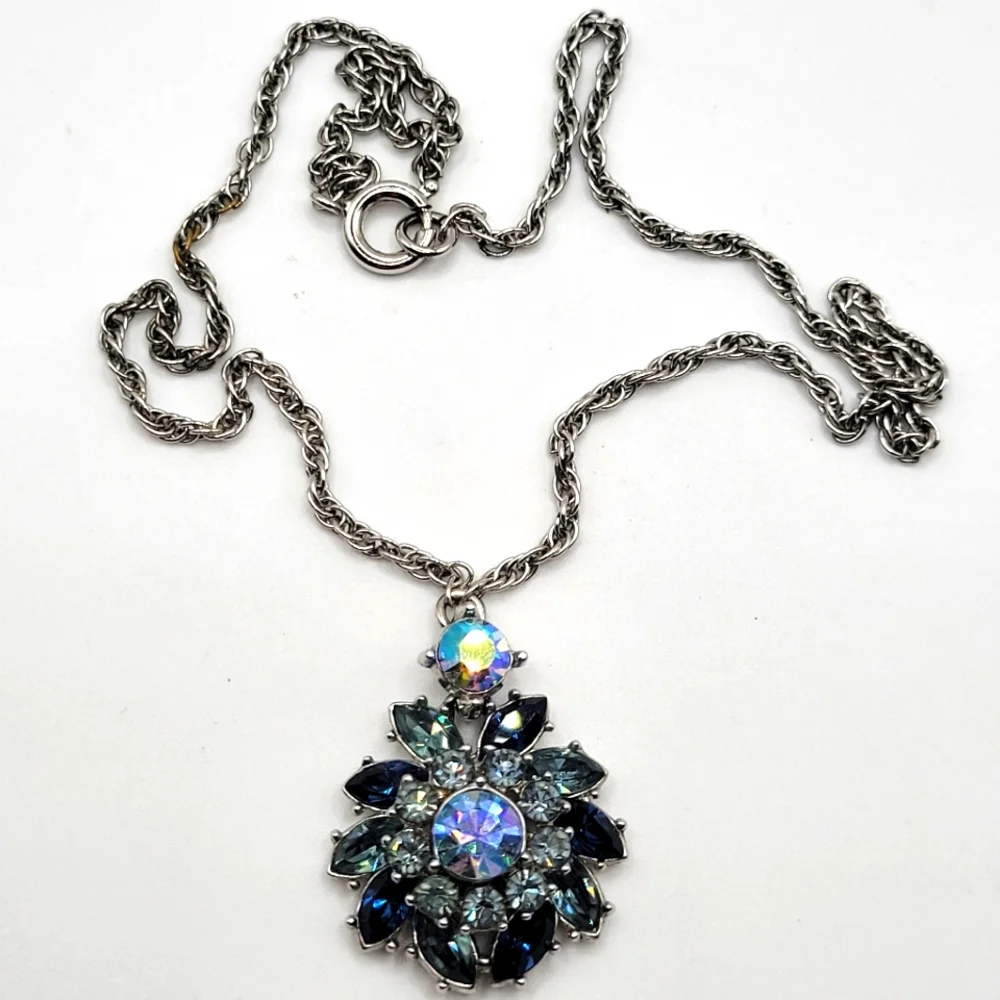VTG "Crown" Trifari Pendant Necklace | Siver Tone, Shades of Blue | SIGNED - Picture 1 of 8